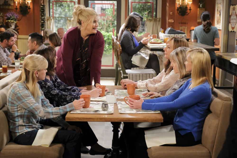 "Big Sauce and Coconut Water" -- Christy is certain that Bonnie is in over her head when she invites a freshly-paroled Tammy (Kristen Johnston) to stay with them, on MOM, Thursday, date (9:01-9:30 PM, ET/PT) on the CBS Television Network. Pictured L to R: Anna Faris as Chrtisty, Beth hall as Wendy, Kristen Johnston as Tammy, Allison Janney as Bonnie, Mimi Kennedy as Marjorie, and Jaime Pressly as Jill. Photo: Darren Michaels/Warner Bros. Entertainment Inc. é 2018 WBEI. All rights reserved. "Big Sauce and Coconut Water" -- Christy is certain that Bonnie is in over her head when she invites a freshly-paroled Tammy (Kristen Johnston) to stay with them, on MOM, Thursday, date (9:01-9:30 PM, ET/PT) on the CBS Television Network. Pictured L to R: Anna Faris as Chrtisty, Beth hall as Wendy, Kristen Johnston as Tammy, Allison Janney as Bonnie, Mimi Kennedy as Marjorie, and Jaime Pressly as Jill. Photo: Darren Michaels/Warner Bros. Entertainment Inc. é 2018 WBEI. All rights reserved.