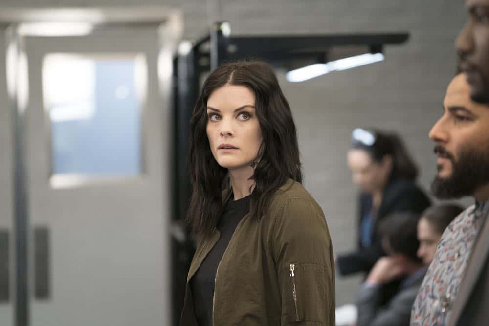 BLINDSPOT -- "My Art Project" Episode 402 -- Pictured: Jaimie Alexander as Jane Doe -- (Photo by: Scott Gries/NBC/Warner Bros. BLINDSPOT -- "My Art Project" Episode 402 -- Pictured: Jaimie Alexander as Jane Doe -- (Photo by: Scott Gries/NBC/Warner Bros.