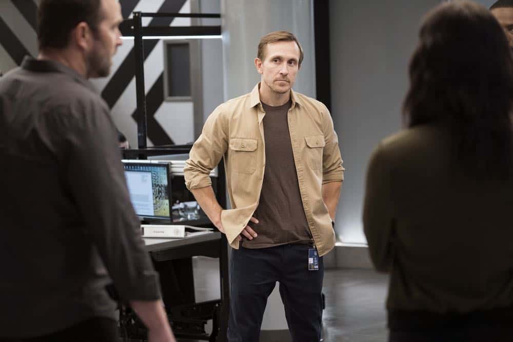 BLINDSPOT -- "My Art Project" Episode 402 -- Pictured: Chad Donella as Jake Keaton -- (Photo by: Scott Gries/NBC/Warner Bros.) BLINDSPOT -- "My Art Project" Episode 402 -- Pictured: Chad Donella as Jake Keaton -- (Photo by: Scott Gries/NBC/Warner Bros.)