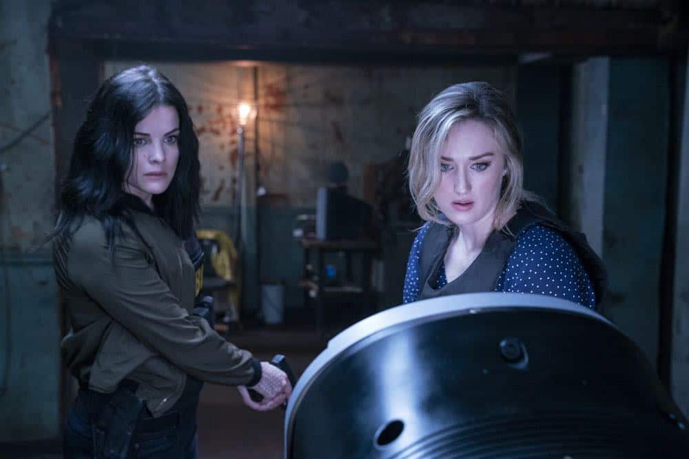 BLINDSPOT -- "My Art Project" Episode 402 -- Pictured: (l-r) Jaimie Alexander as Jane Doe, Ashley Johnson as Jane Doe -- (Photo by: David Giesbrecht/NBC/Warner Bros.) BLINDSPOT -- "My Art Project" Episode 402 -- Pictured: (l-r) Jaimie Alexander as Jane Doe, Ashley Johnson as Jane Doe -- (Photo by: David Giesbrecht/NBC/Warner Bros.)
