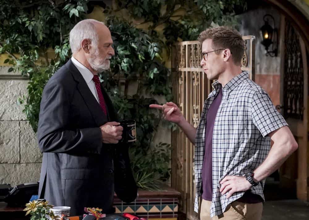 "Hit List" -- Pictured: Gerald McRaney (Retired Navy Admiral Hollace Kilbride) and Barrett Foa (Tech Operator Eric Beale). The NCIS team is in danger after their pictures, as well as Mosley and her son's names, are included on a cartel hit list. Also, NCIS Deputy Director Louis Ochoa (Esai Morales) arrives with Special Prosecutor John Rogers (Peter Jacobson) to interview Mosley about the off-the-books mission in Mexico, on NCIS: LOS ANGELES, Sunday, Oct. 21 (9:30-10:30 PM, ET/9:00-10:00 PM, PT) on the CBS Television Network. Gerald McRaney guest stars as Retired Navy Admiral Hollace Kilbride. Photo: Monty Brinton/CBS é2018 CBS Broadcasting, Inc. All Rights Reserved.