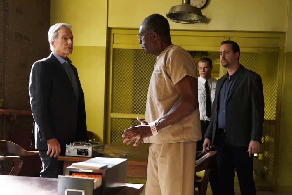 "Fragments" After a 50-year-old tape recording left by a murder victim is found, the NCIS team tries to exonerate Ray Jennings (Charlie Robinson), the Marine serving a life sentence for the crime, on NCIS, Tuesday, Oct. 23 (8:00-9:00 PM, ET/PT) on the CBS Television Network. Pictured: Mark Harmon, Charlie Robinson, Sean Murray. Photo: Cliff Lipson/CBS ÃÂé2018 CBS Broadcasting, Inc. All Rights Reserved "Fragments" After a 50-year-old tape recording left by a murder victim is found, the NCIS team tries to exonerate Ray Jennings (Charlie Robinson), the Marine serving a life sentence for the crime, on NCIS, Tuesday, Oct. 23 (8:00-9:00 PM, ET/PT) on the CBS Television Network. Pictured: Mark Harmon, Charlie Robinson, Sean Murray. Photo: Cliff Lipson/CBS ÃÂé2018 CBS Broadcasting, Inc. All Rights Reserved