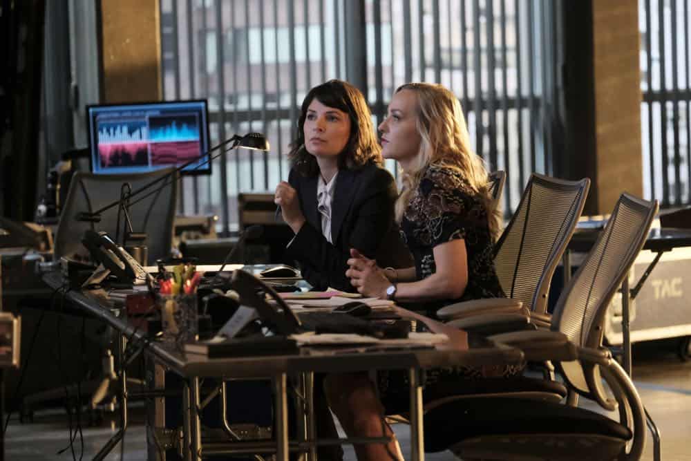 "The Missing Piece" - Bull joins the defense team of a seemingly unwinnable case when a man he believes is innocent, is put on trial for murder after his submission to a DNA database links him to a homicide. Also, while Bull and Benny work toward selecting jurors who are predisposed to trust their gut instinct rather than incontrovertible evidence, Danny and Mackenzie research whether their client's DNA could have been contaminated, on BULL, Monday, Oct. 22 (10:00-11:00 PM, ET/PT) on the CBS Television Network. Pictured L-R: MacKenzie Meehan as Taylor Rentzel and Geneva Carr as Marissa Morgan Photo: Jojo Whilden/CBS é2018 CBS Broadcasting, Inc. All Rights Reserved