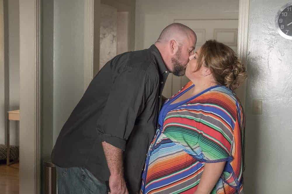 THIS IS US -- "Toby" Episode 305 -- Pictured: (l-r) Chris Sullivan as Toby Damon, Chrissy Metz as Kate Pearson -- (Photo by: Ron Batzdorff/NBC) THIS IS US -- "Toby" Episode 305 -- Pictured: (l-r) Chris Sullivan as Toby Damon, Chrissy Metz as Kate Pearson -- (Photo by: Ron Batzdorff/NBC)