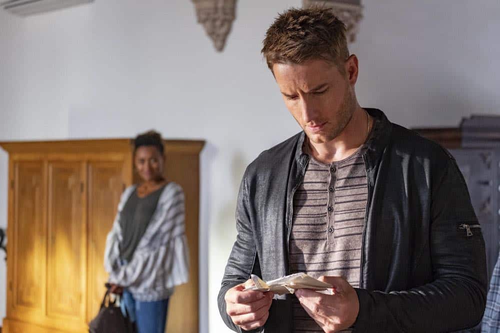THIS IS US -- "Toby" Episode 305 -- Pictured: Justin Hartley as Kevin Pearson -- (Photo by: Ron Batzdorff/NBC)