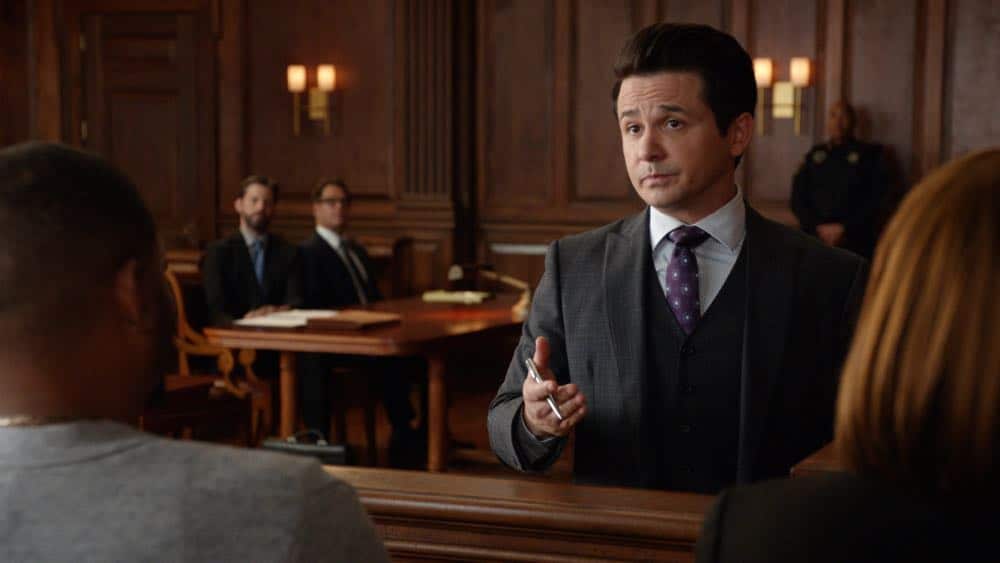 "Fool Me Twice" - Bull and the TAC team help one of their own when Marissa's restauranteur husband is charged with involuntary manslaughter after one of his employees dies in a kitchen fire allegedly caused by negligence. During voire dire, Bull and Benny aim to select jurors who will believe the fire was an accident and not a pattern of irresponsible management, on BULL, Monday, Oct. 29 (10:00-11:00 PM, ET/PT) on the CBS Television Network. Pictured: Freddy Rodriguez as Benny Col--n Photo: CBS é2018 CBS Broadcasting, Inc. All Rights Reserved "Fool Me Twice" - Bull and the TAC team help one of their own when Marissa's restauranteur husband is charged with involuntary manslaughter after one of his employees dies in a kitchen fire allegedly caused by negligence. During voire dire, Bull and Benny aim to select jurors who will believe the fire was an accident and not a pattern of irresponsible management, on BULL, Monday, Oct. 29 (10:00-11:00 PM, ET/PT) on the CBS Television Network. Pictured: Freddy Rodriguez as Benny Col--n Photo: CBS é2018 CBS Broadcasting, Inc. All Rights Reserved
