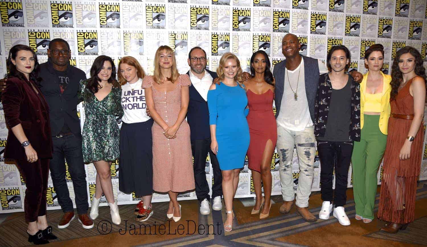 Supergirl Cast San Diego Comic Con 2019